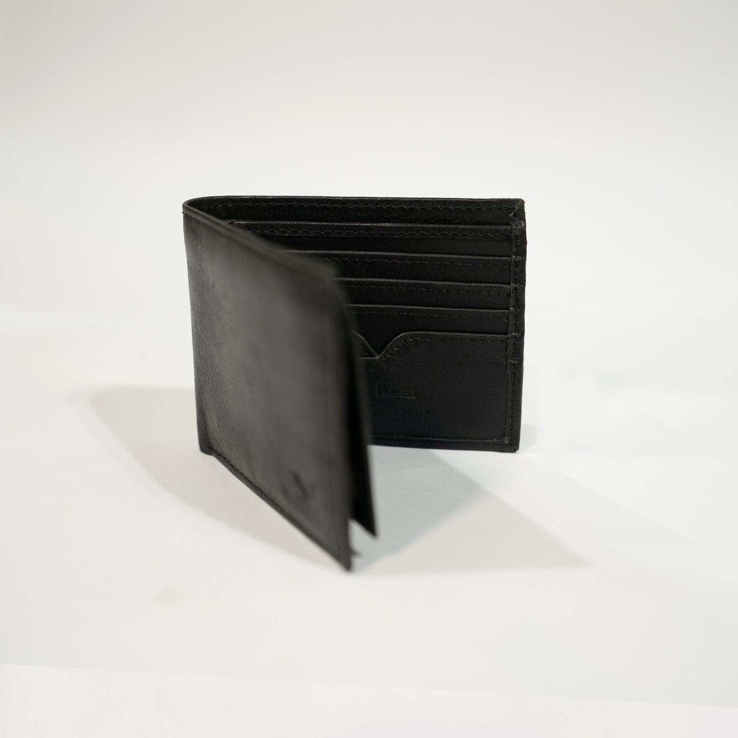 Black Genuine Leather Men’s Wallet – Slim & Stylish