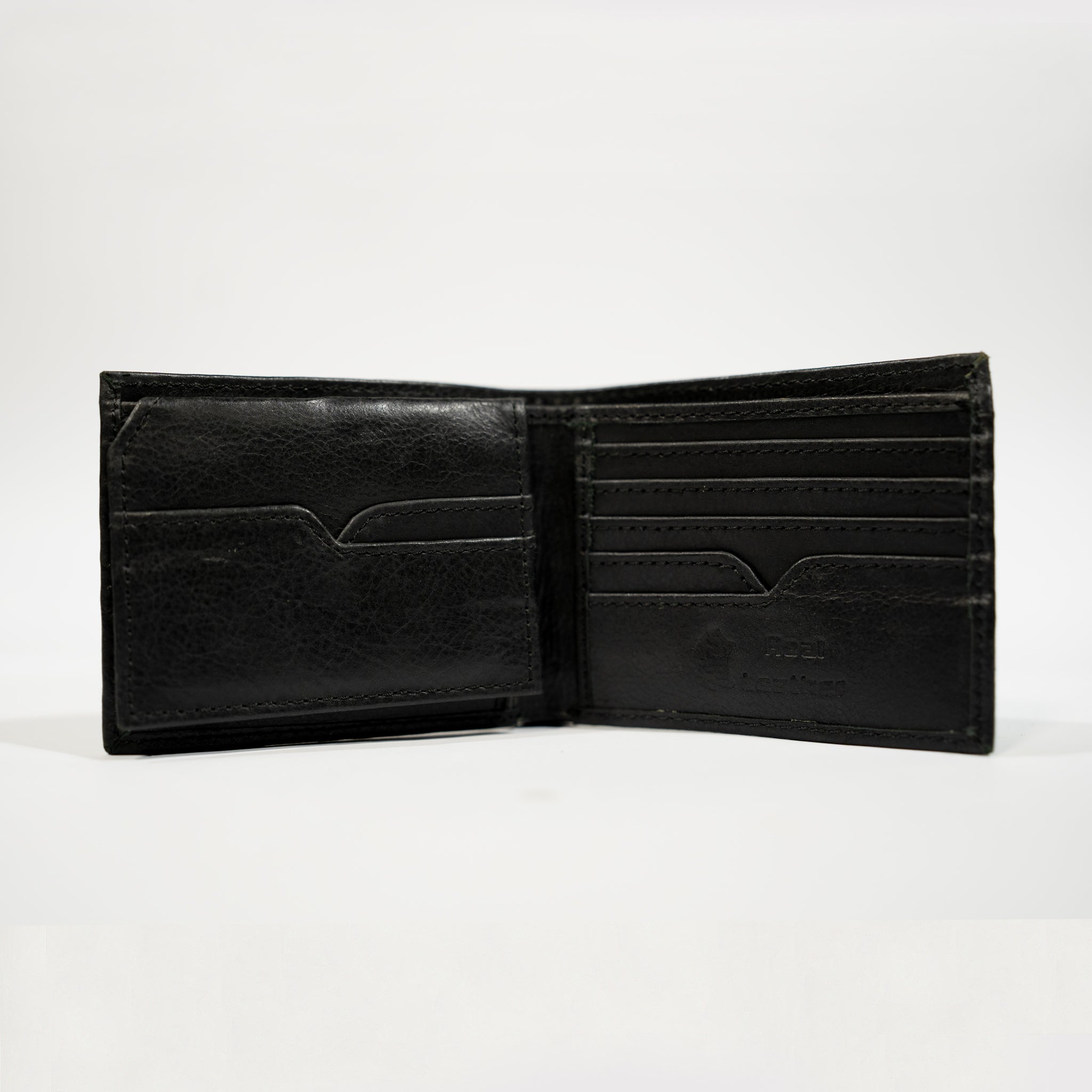 Black Genuine Leather Men’s Wallet – Slim & Stylish