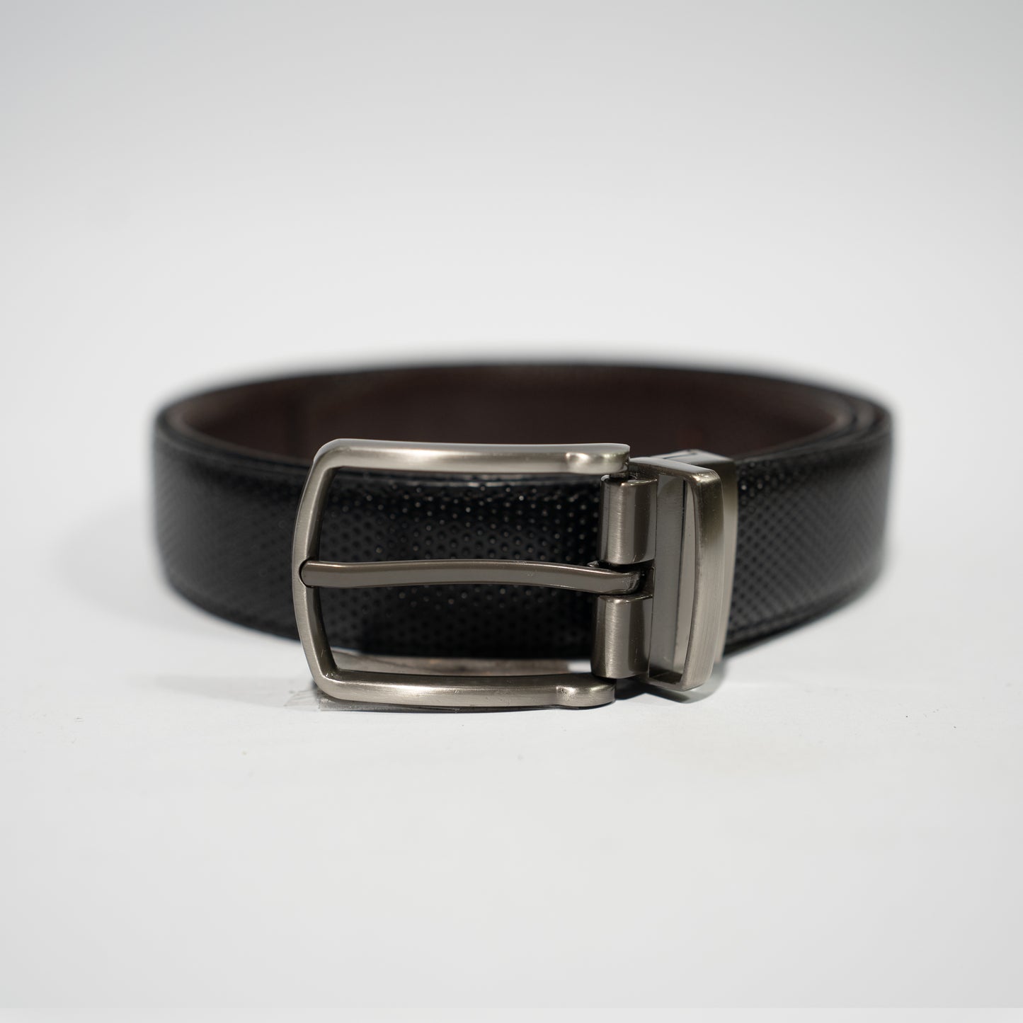 Black Genuine Leather Belt – Textured Finish with Classic Buckle
