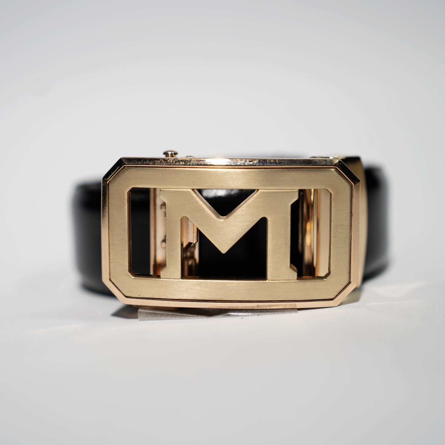 Luxury Black Leather Belt with Golden "M" Buckle – Premium Men's Fashion