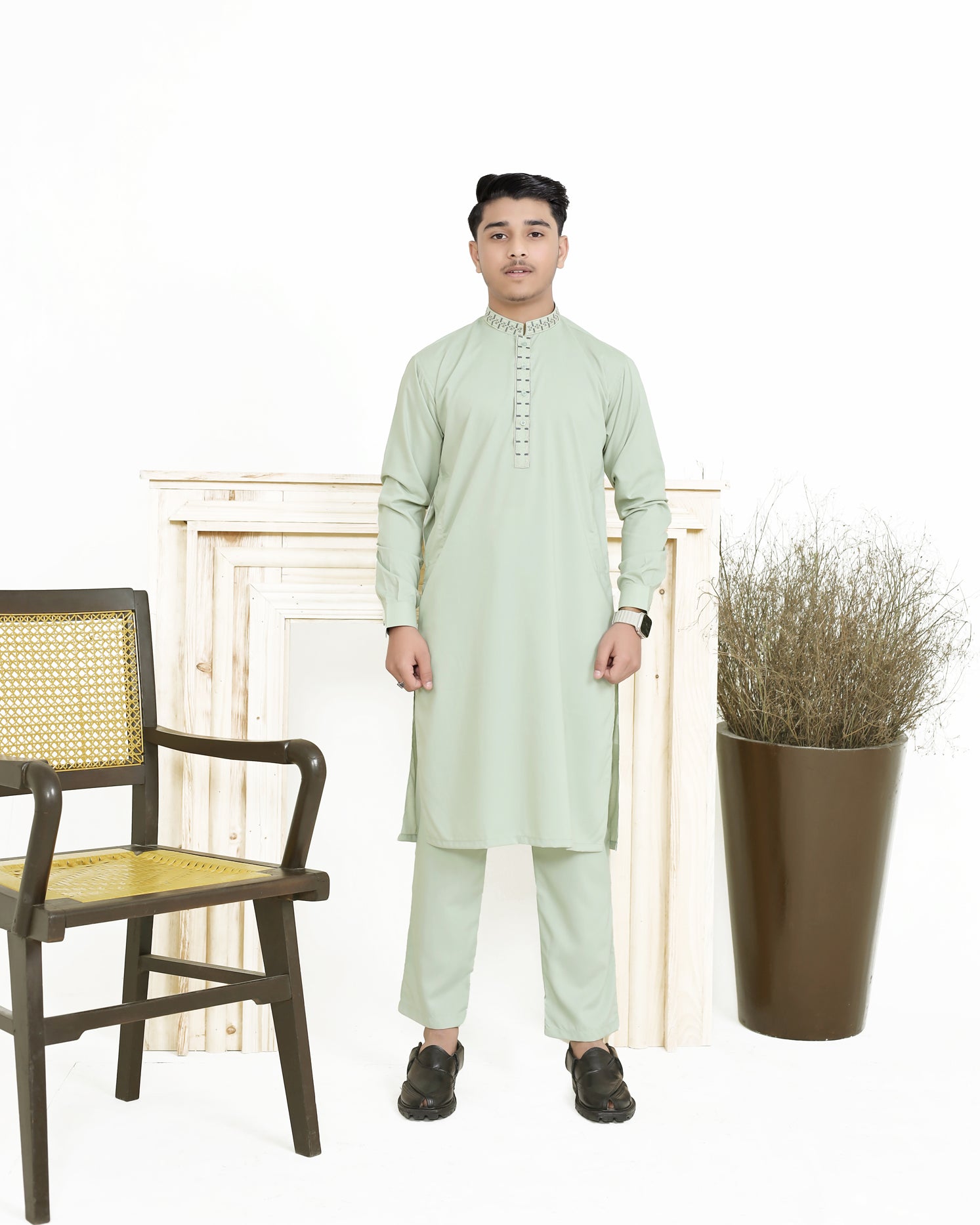 Pati Plus Ban Design Kurta Pajama.