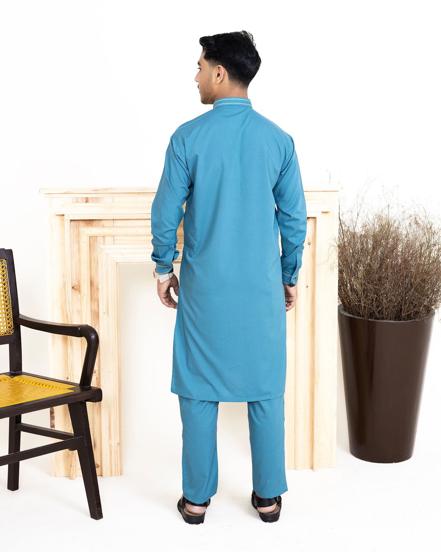 Cut Design Kurta Pajama.