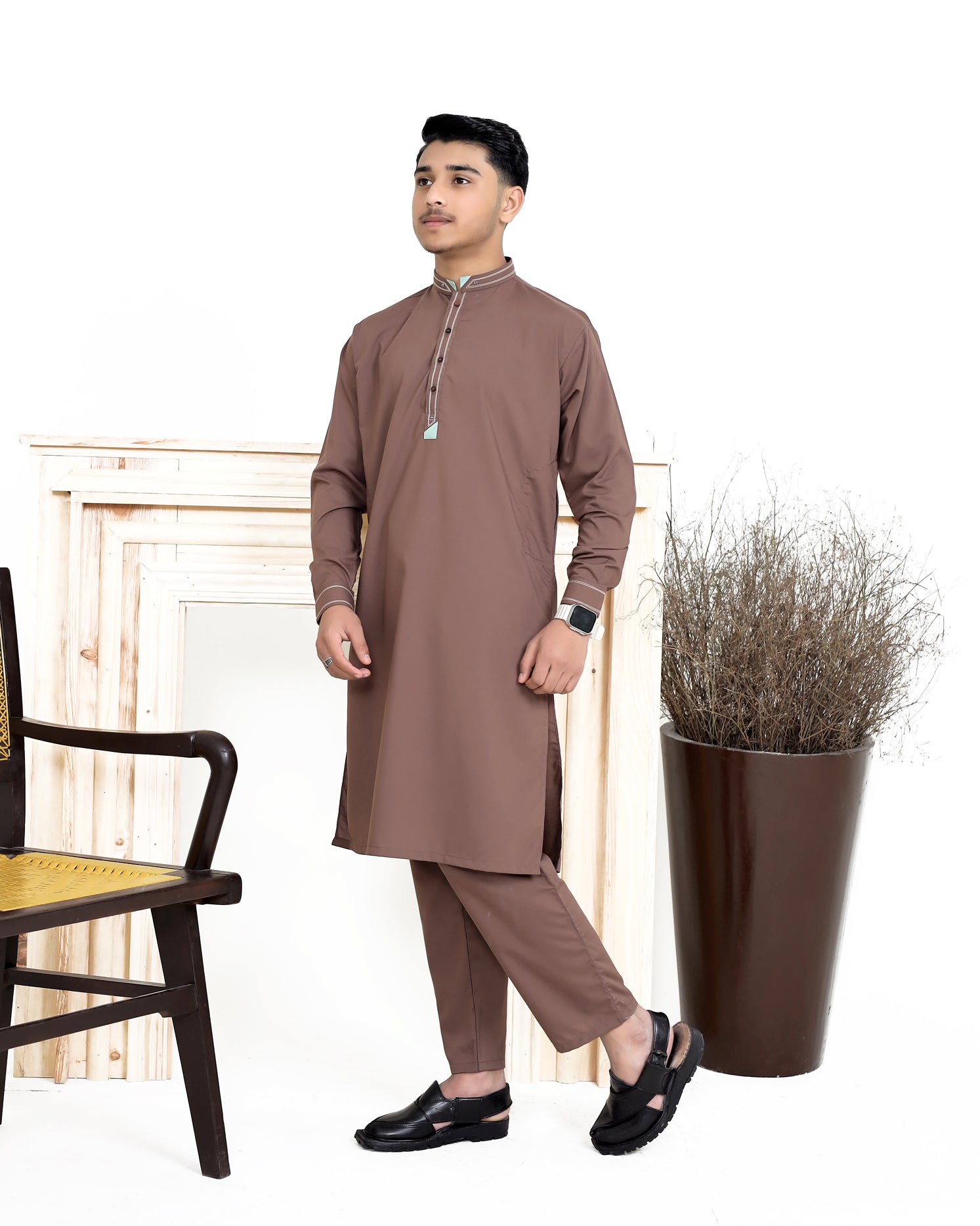 Cut Design Kurta Pajama.